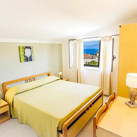 Almare Bed & Breakfast 3*