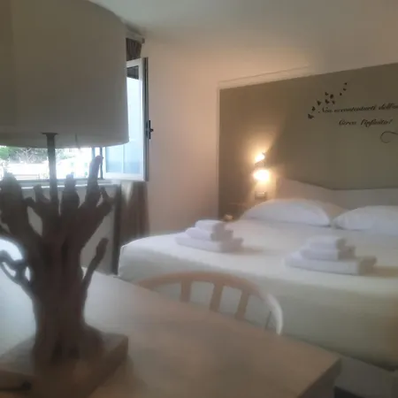 Couette-café Almare 3*