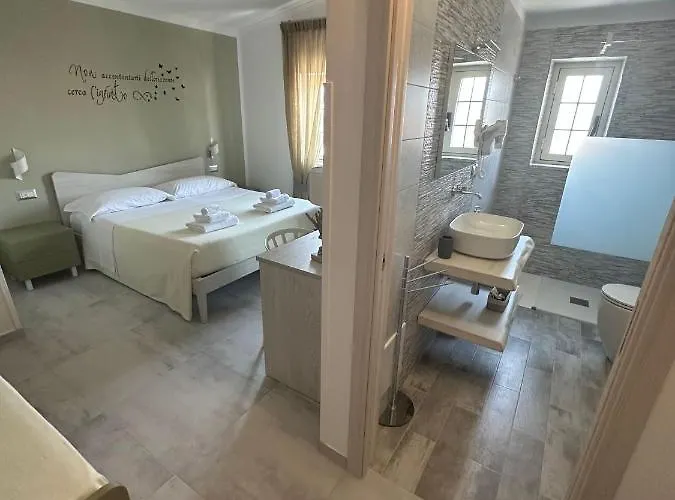 Almare Nocleg ze śniadaniem 3*